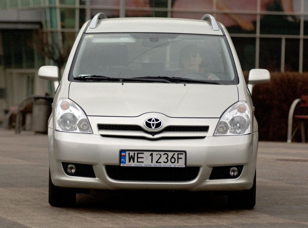 Używana Toyota Corolla Verso (2004 2009) opinie użytkowników