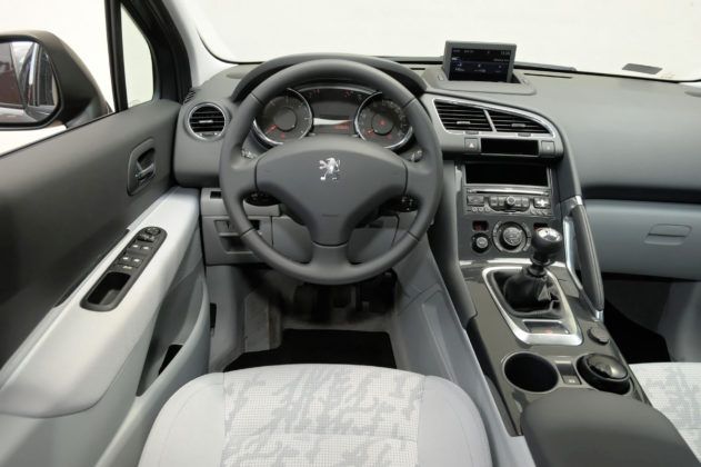 Peugeot 3008 - deska rozdzielcza