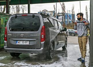 Myjnia bezdotykowa – podstawowe zasady mycia auta