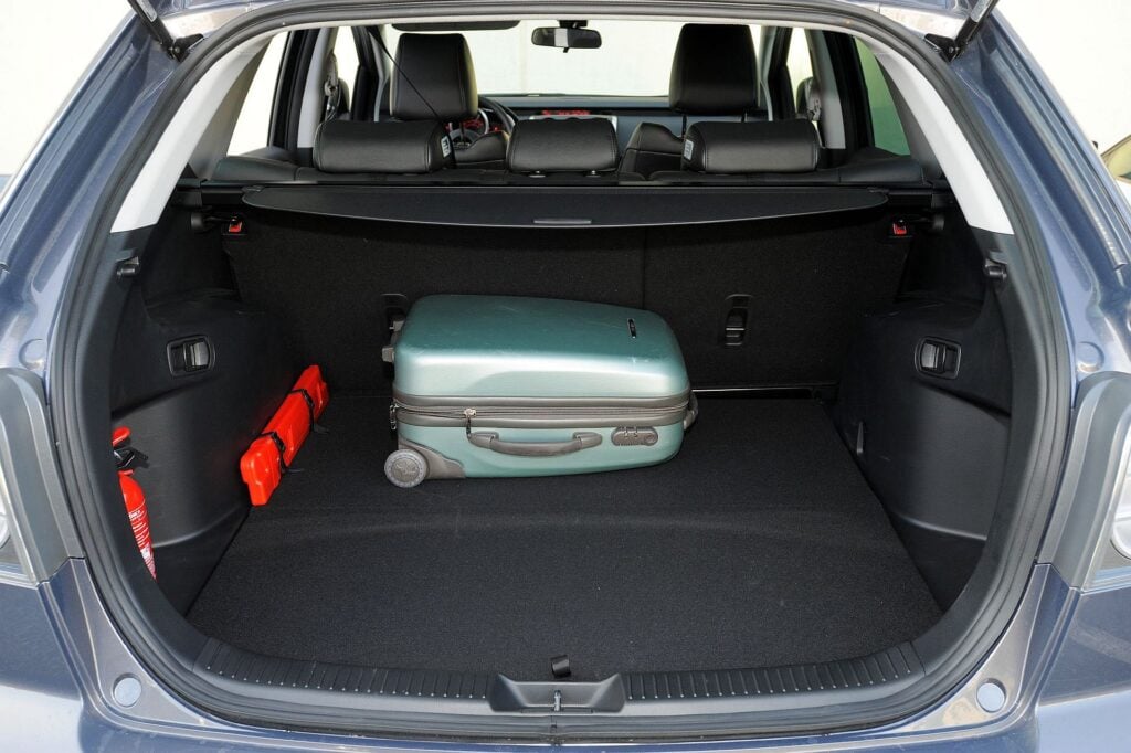 Mazda CX-7 bagażnik