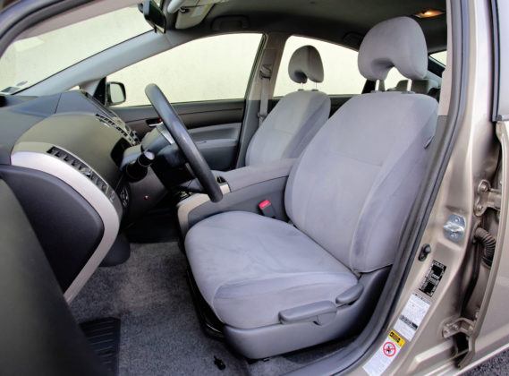 Toyota Prius II - fotel kierowcy