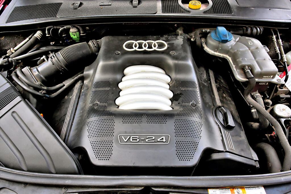 Audi 2.4 V6 30V