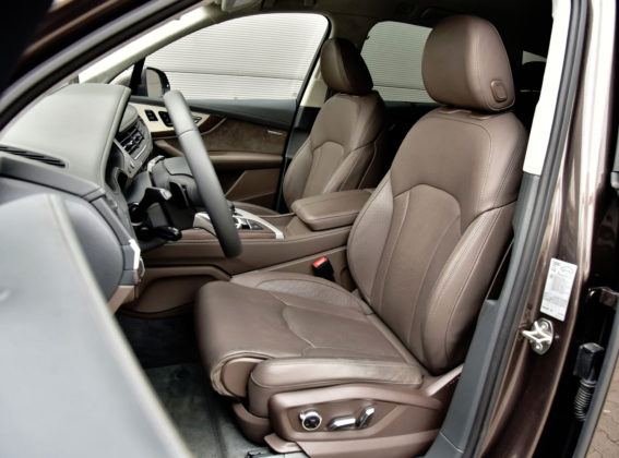 Duże SUV-y - najlepszy - Audi Q7 (fotel kierowcy)