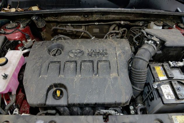 Toyota RAV4 III - silnik
