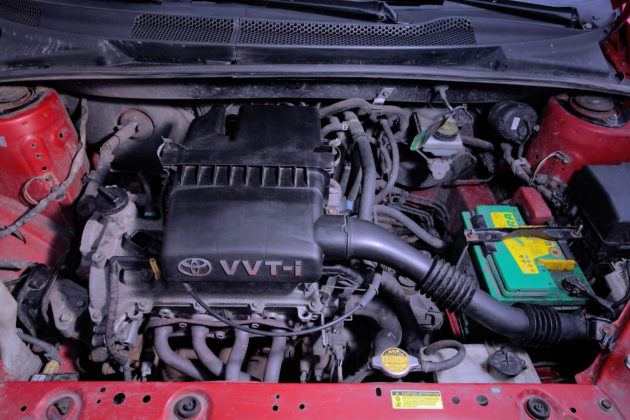 Toyota Yaris I - silnik