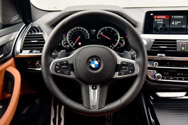 BMW X3 - kierownica