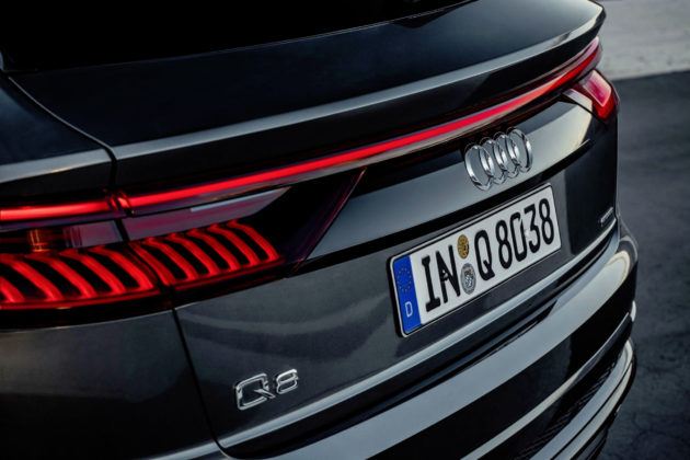 Audi Q8 - tylne światła