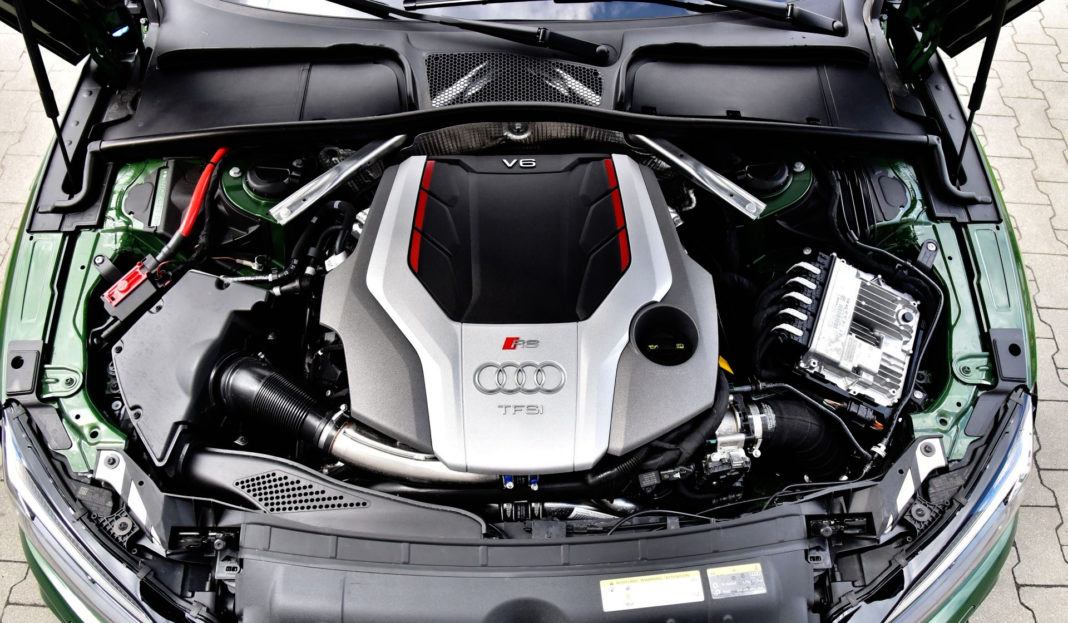 Audi RS 5 - silnik