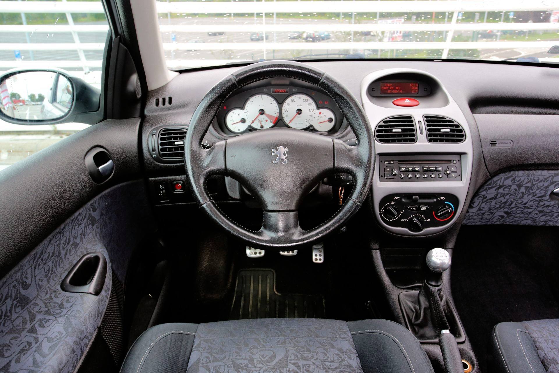 Używany Peugeot 206 OPINIE, typowe usterki