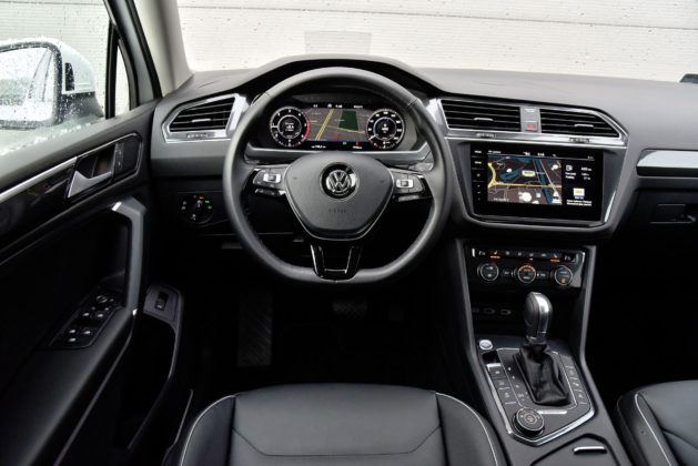 Volkswagen Tiguan - deska rozdzielcza