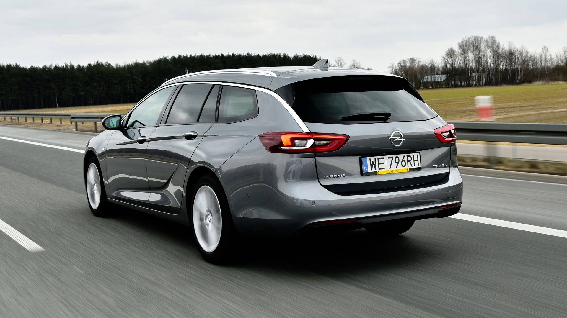 Opel Insignia - dynamiczne