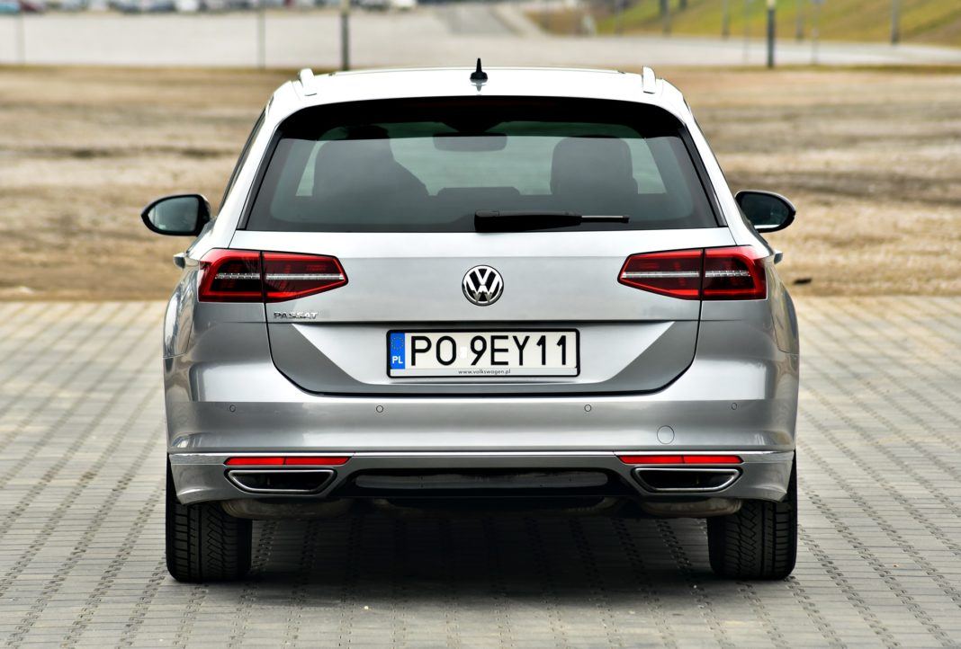 Volkswagen Passat - tył