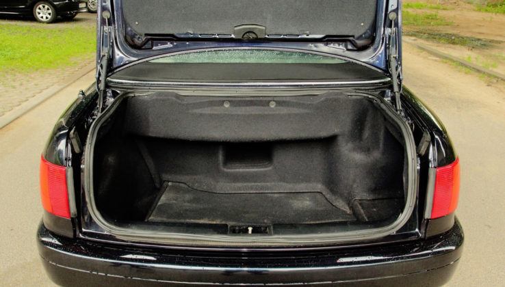 Audi Cabriolet - bagażnik