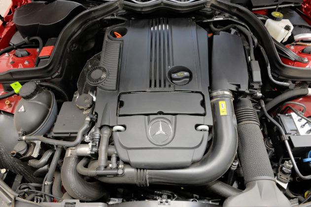 Mercedes Klasy C W204 - silnik