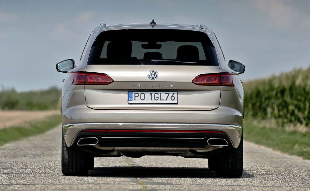 Volkswagen Touareg - tył