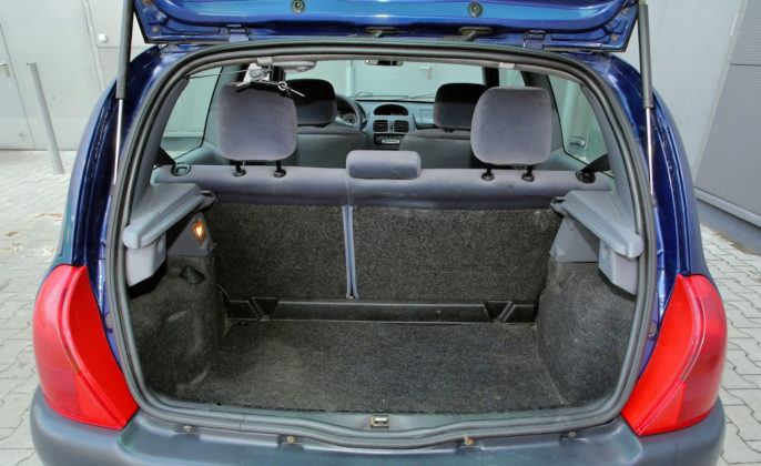 Renault Clio II - bagażnik