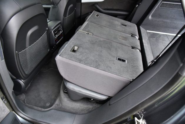 Audi Q8 - złożona kanapa