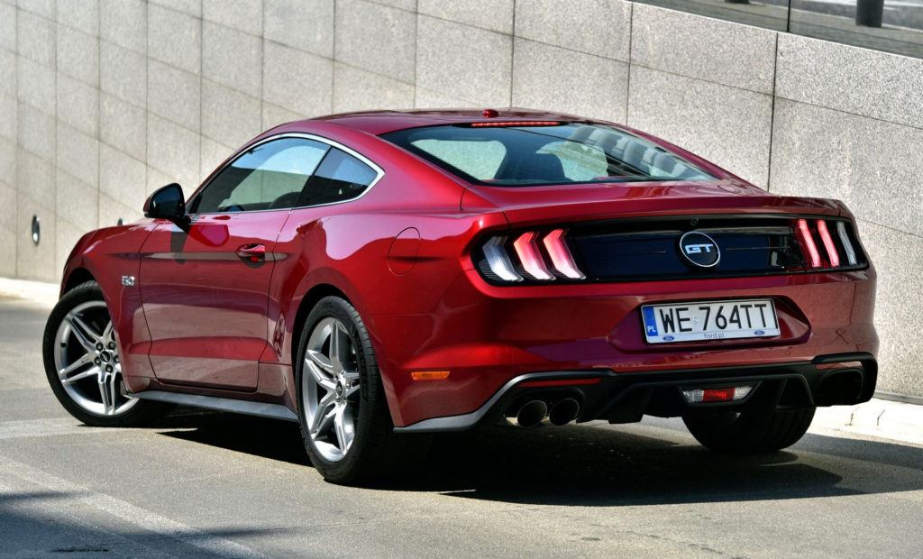 Ford Mustang GT FL najtańsze V8 na rynku