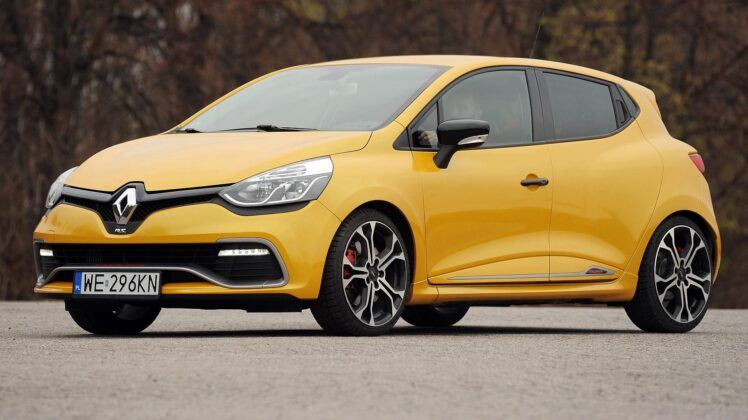Renault Clio IV RS Trophy