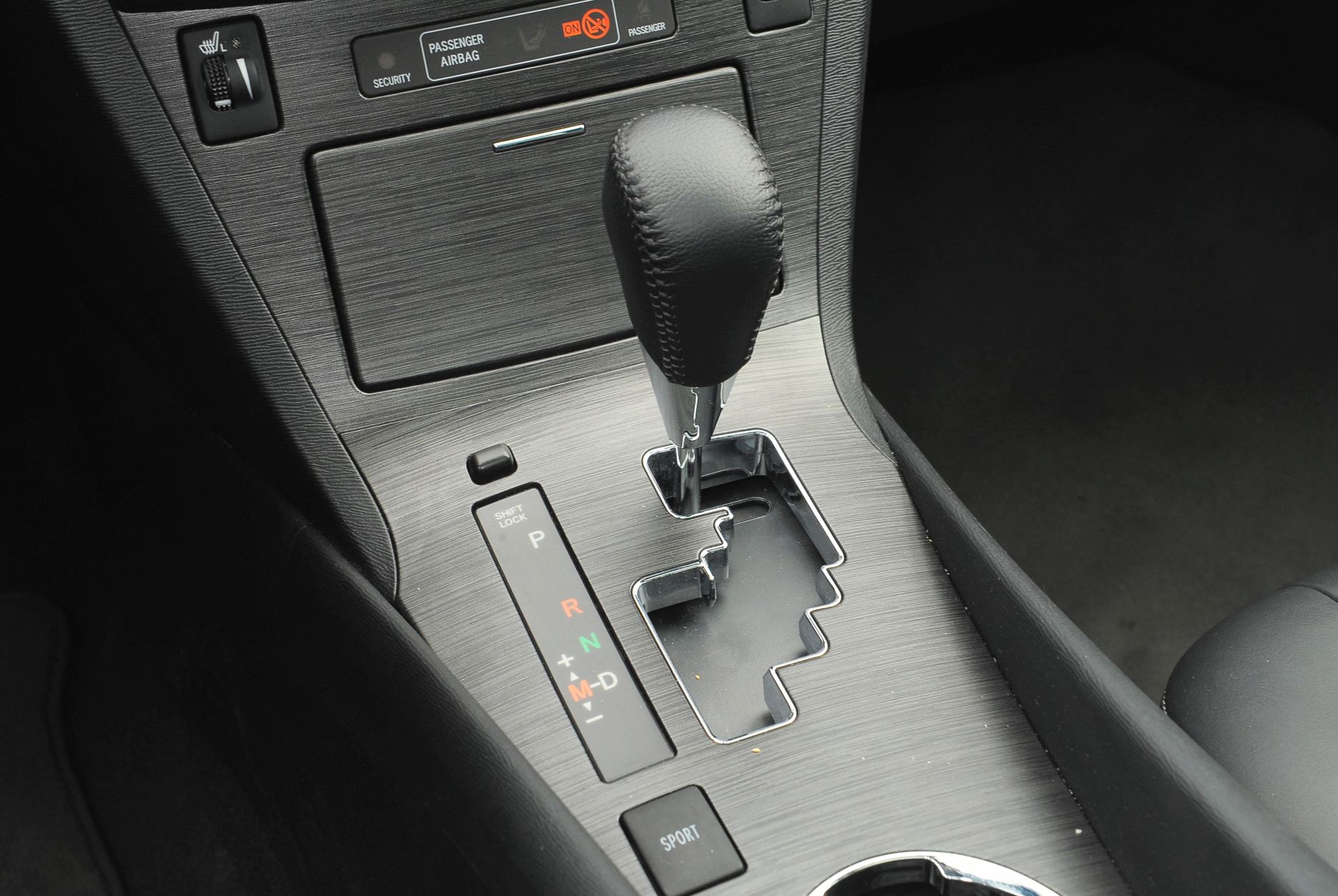 Używana Toyota Avensis III (20082018) OPINIE
