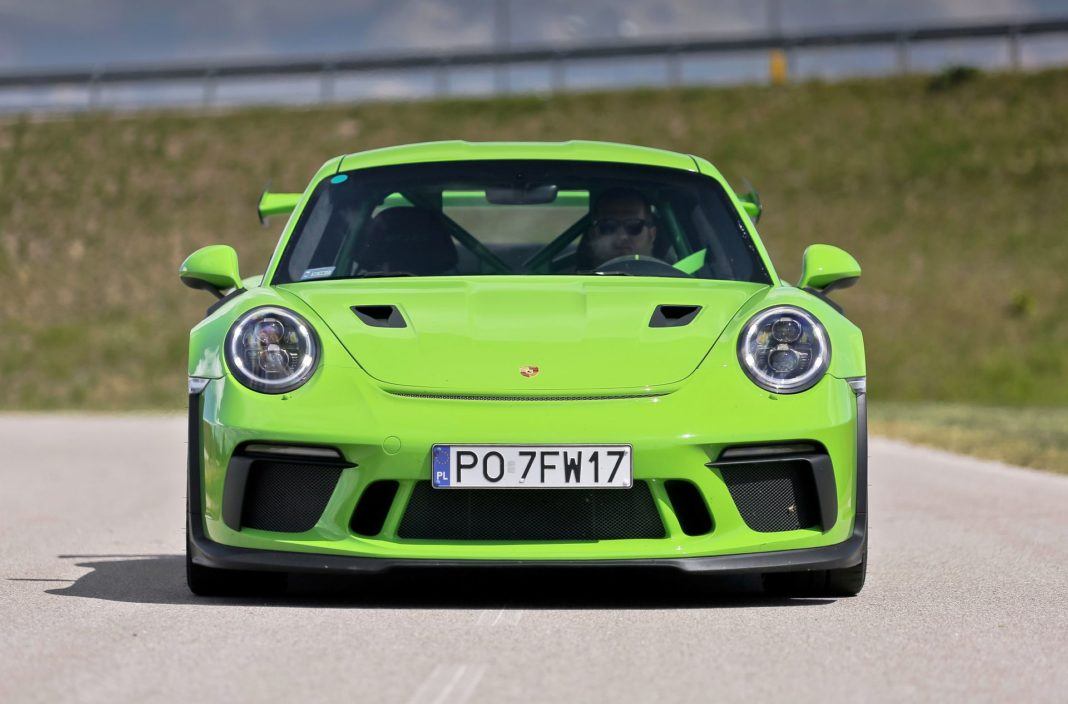 Porsche 911 GT3 RS - przód