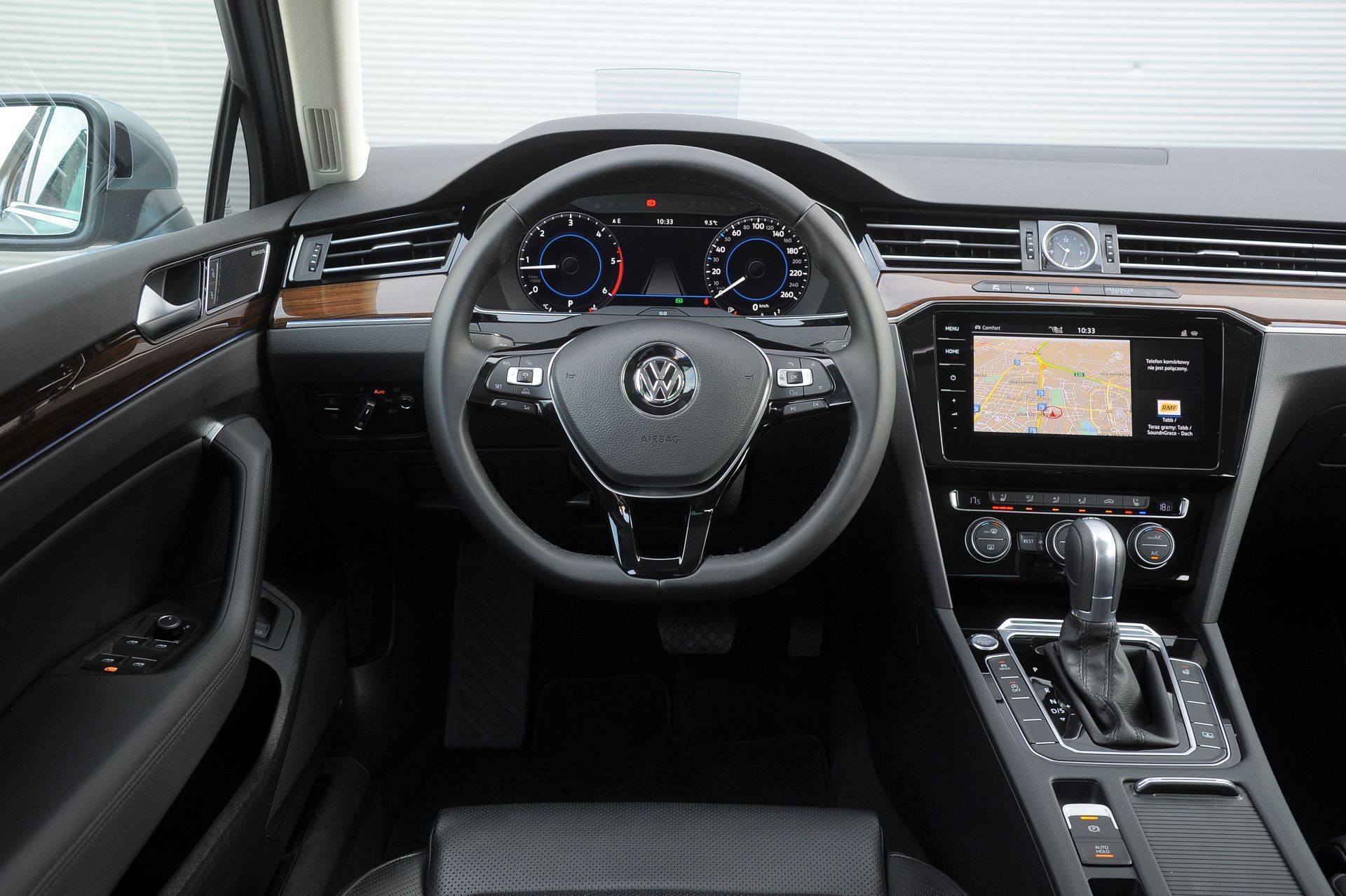 Volkswagen Passat - deska rozdzielcza