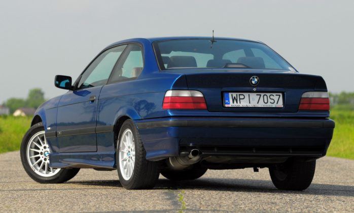 BMW E36 Coupe - tył