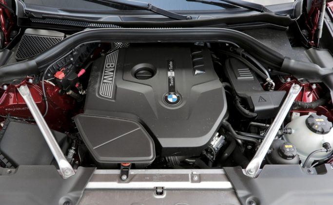BMW X4 - silnik
