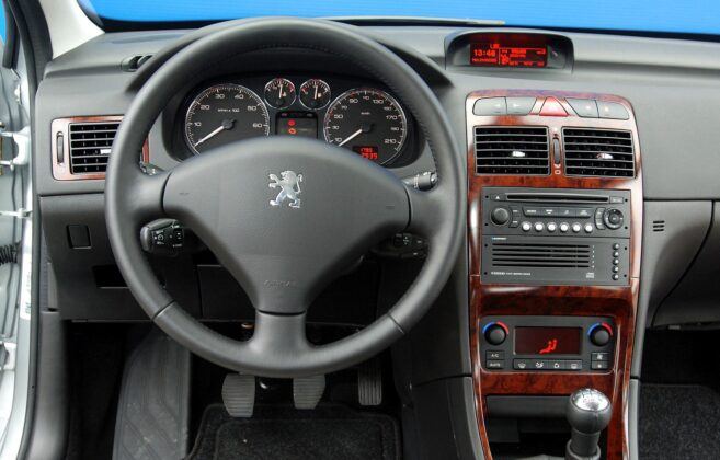 Peugeot 307 deska rozdzielcza