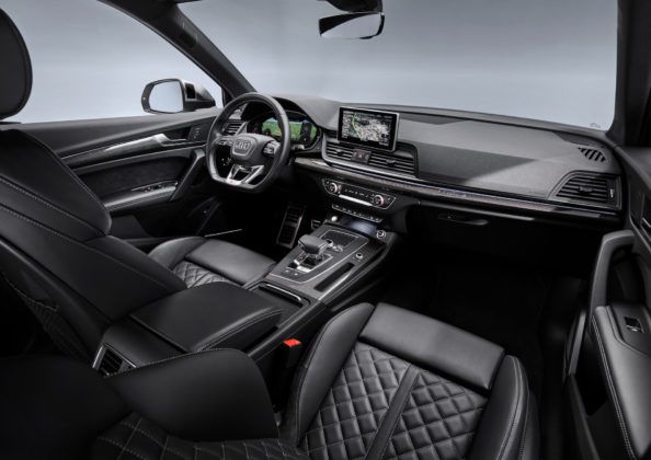 Audi SQ5 TDI - deska rozdzielcza