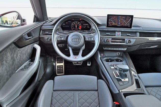 Audi S5 Sportback - deska rozdzielcza