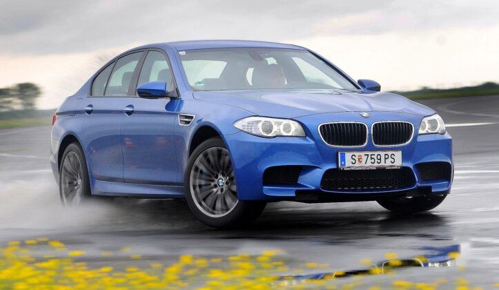 BMW M5 F10 4.4T V8 560KM 7AT M DCT S759PS 05-2012