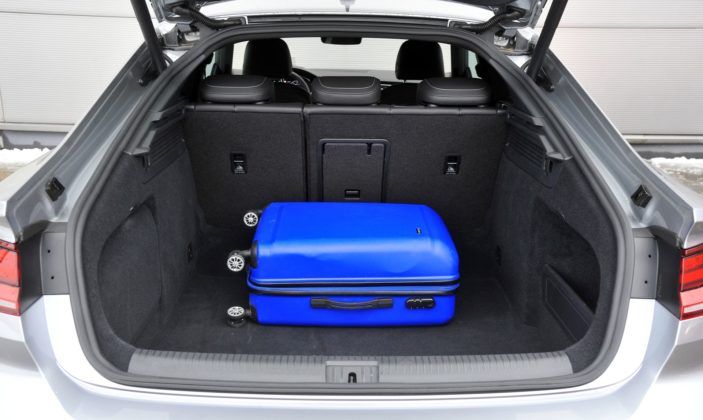 Volkswagen Arteon - bagażnik