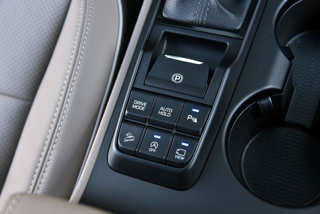 Hyundai Tucson 1.6 T-GDI - przyciski