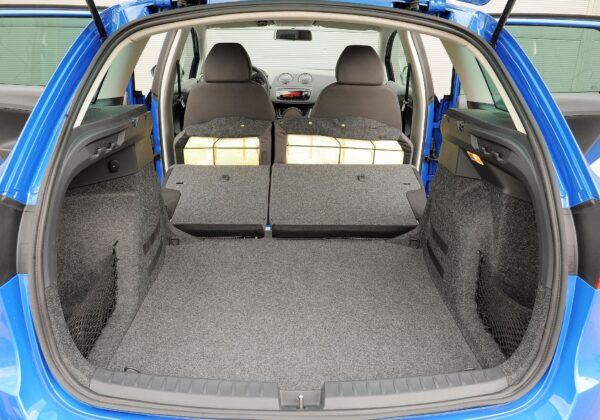 Seat Ibiza IV bagażnik (3)