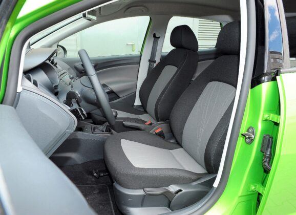 Seat Ibiza IV fotel kierowcy (2)