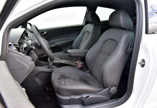 Seat Ibiza IV fotel kierowcy