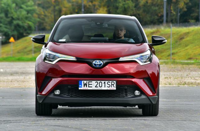 Toyota CHR Hybrid Selection TEST