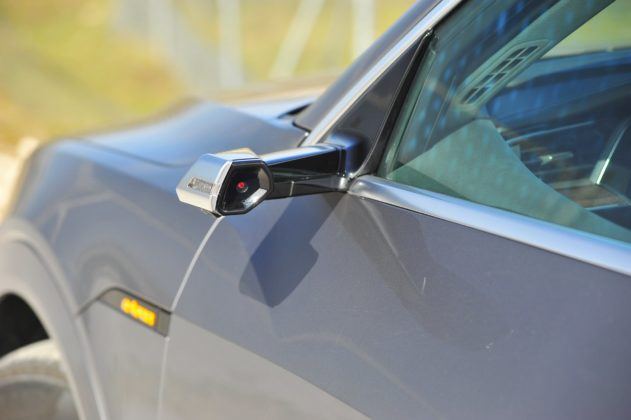 Audi e-tron - wirtualne lusterko wsteczne