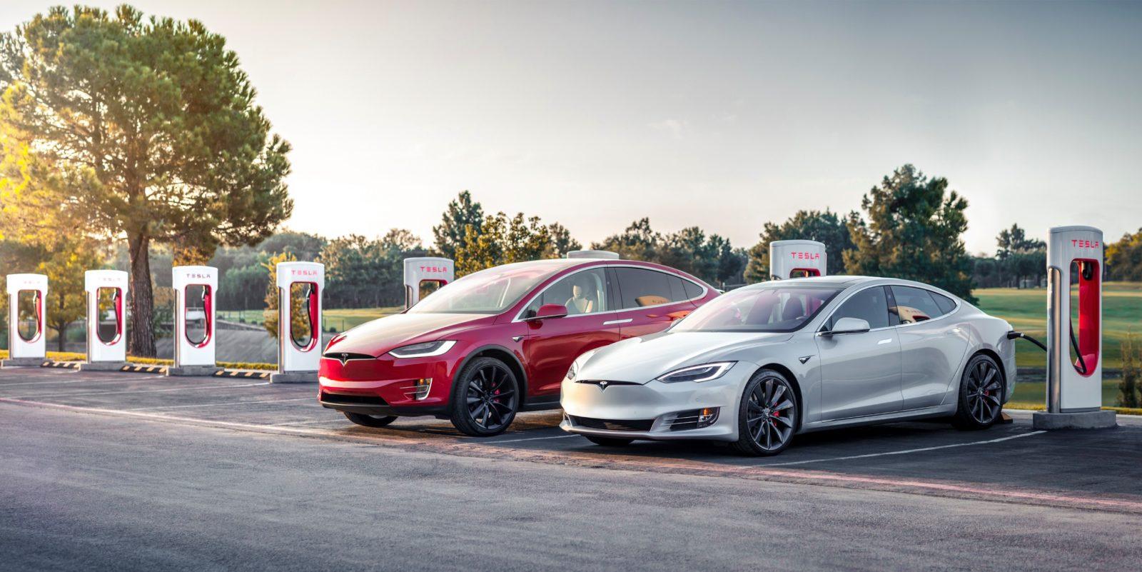Tesla Model X oraz Model S