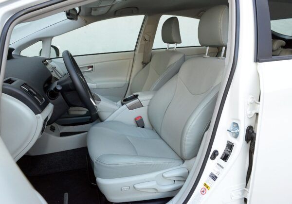 Toyota Prius III fotel kierowcy