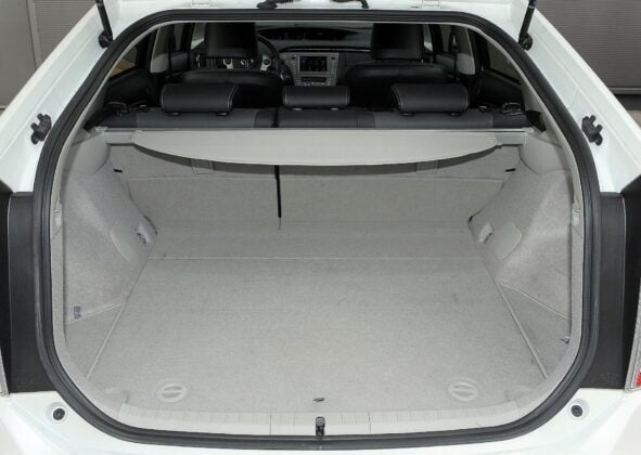 Toyota Prius III bagażnik