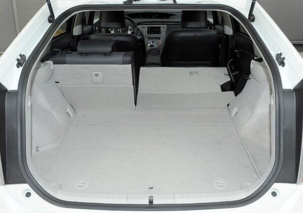 Toyota Prius III bagażnik