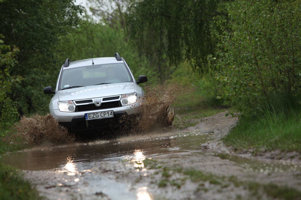 Dacia Duster w terenie
