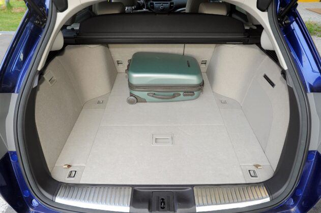 Honda Accord VIII bagażnik