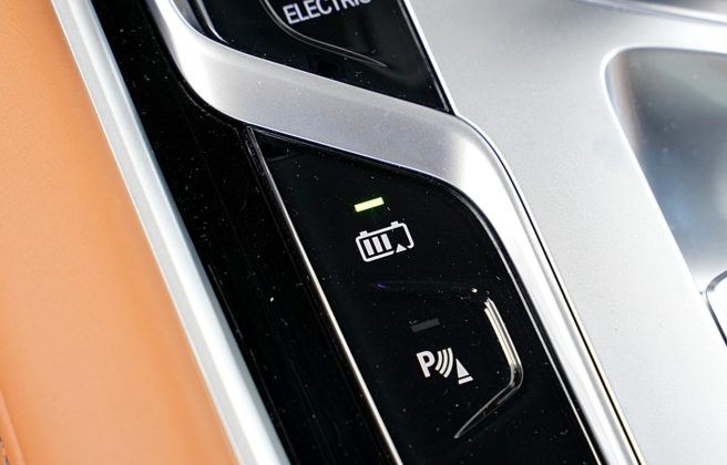 BMW 745Le G12 FL Plug-In Hybrid 3.0T tryb battery control