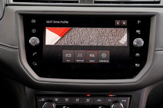 Seat Arona 1.0 TSI 115 Xcellence – wybór profilu jazdy
