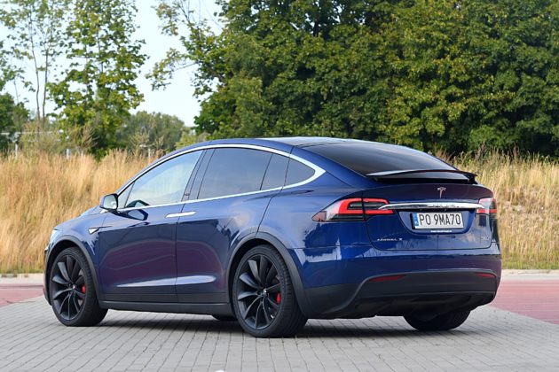 Tesla Model X Long Range – tył
