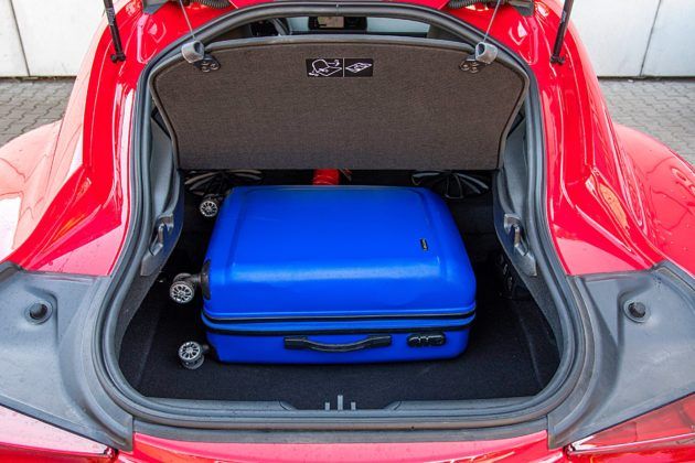 Toyota GR Supra – bagażnik