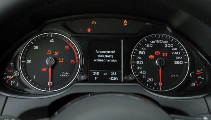 Audi Q5 8R wskaźniki